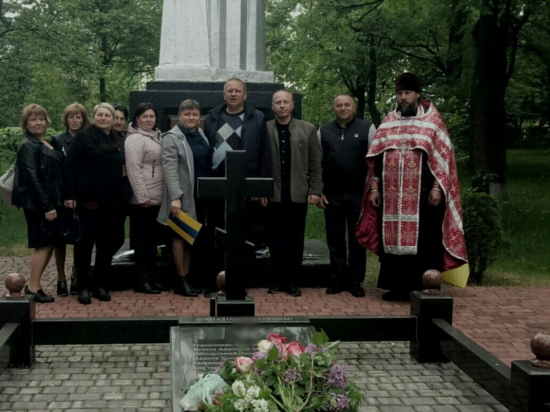 У старостинських округах Савранської громади вшанували пам'ять загиблих воїнів у Другій світовій війні.